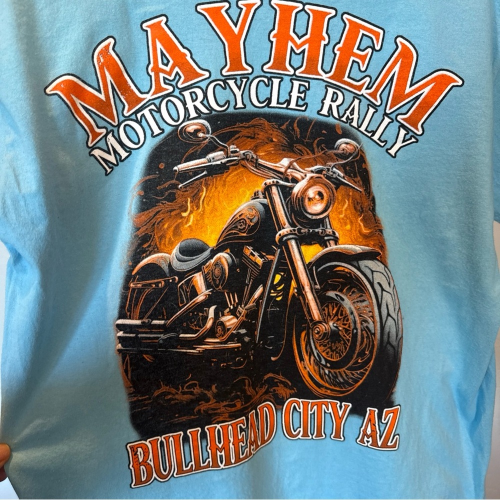 Mayhem Motorcycle Rally Bullhead City, AZ Men’s Blue T-Shirt, Size Medium - Picture 2 of 6